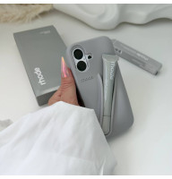Сірий чохол rhode на iPhone 16 в сірому кольорі
